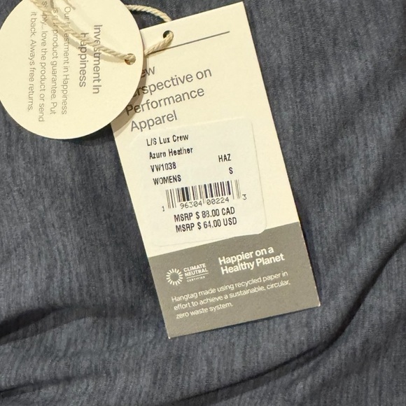 Vuori Lux Crew Long Sleeve Top. - Picture 7 of 7